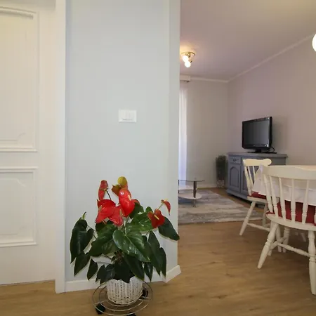 Apartment Tancel *